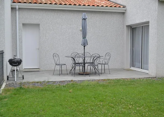 Maison Cosy Tout Confort Dans Un Cadre De Verdure